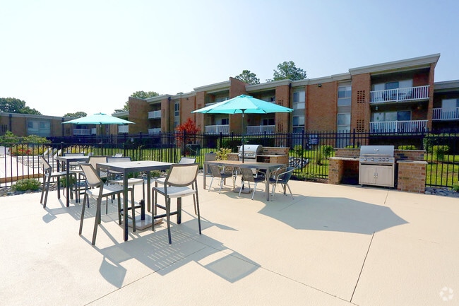 Birdneck Village Apartments