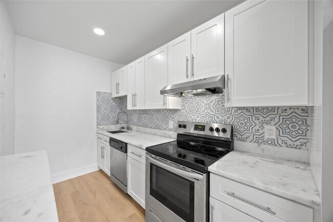 Photo - 412 SE 16th St Unidad 2