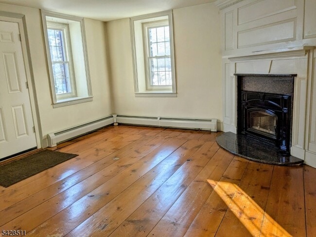 Photo - 14 Sandbrook Headquarters Rd