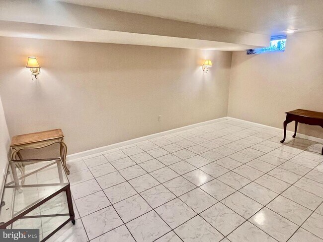 Photo - 628 N Columbus St