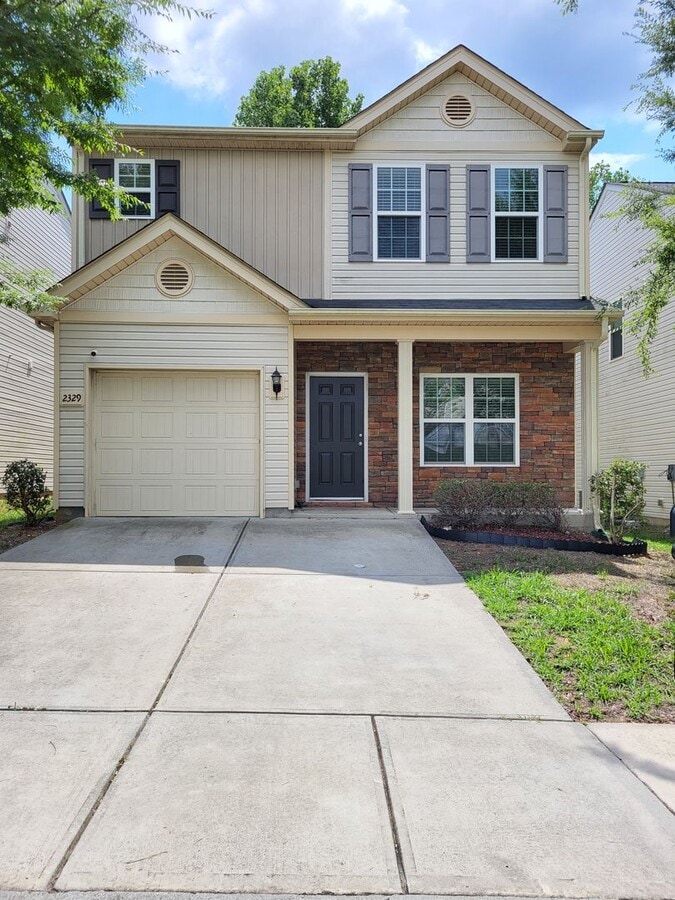 3 bedroom home in Mallard Lake - 3 bedroom home in Mallard Lake