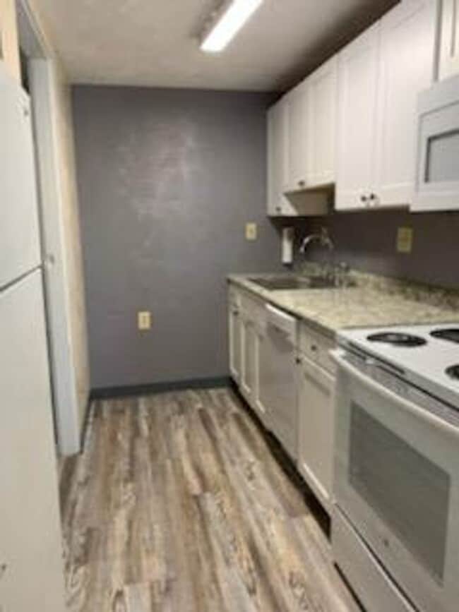 Photo - All New South Oakland 6 bedroom Unidad 2