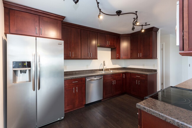 Building Photo - 1217 The Delaware