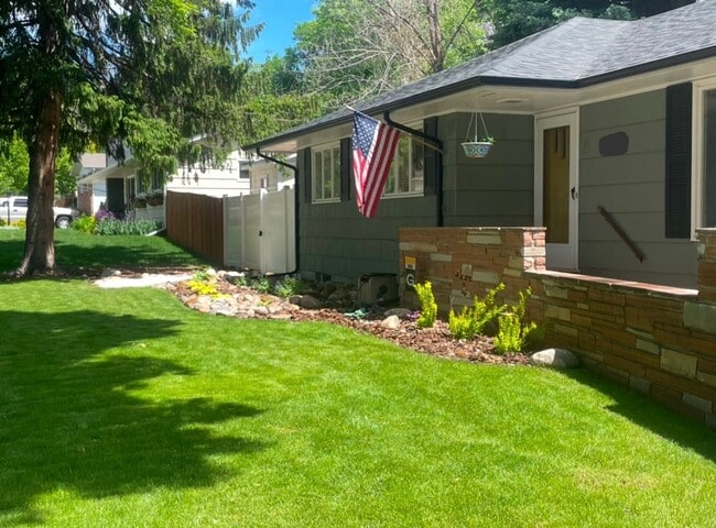 Photo - Adorable 3 bed 3 bath Home!