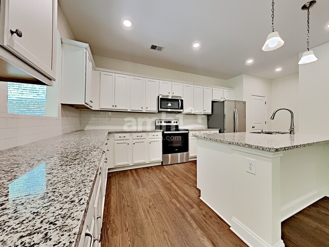 Photo - 3358 Okelly Dr