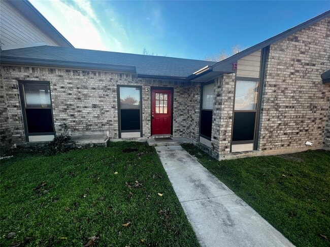 Photo - 1204 Blackjack St