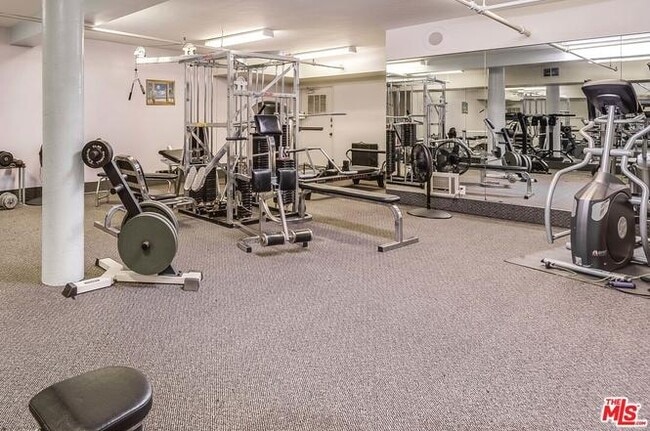 Photo - 11750 W Sunset Blvd Unidad 114