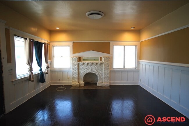 Photo - Charming 3BR/2BA Home in the Heart of Downtown Bakersfield