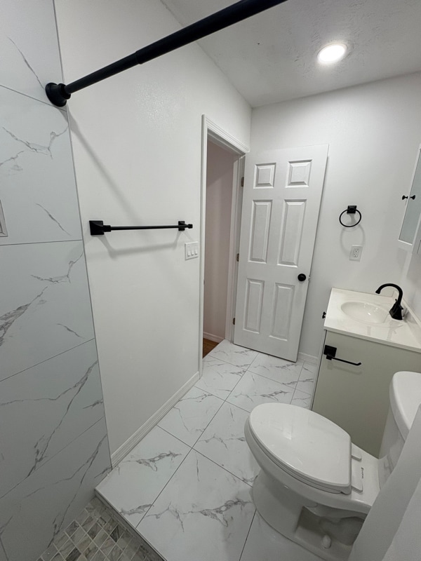 Photo - 1802 Parkwood Dr Unit 2