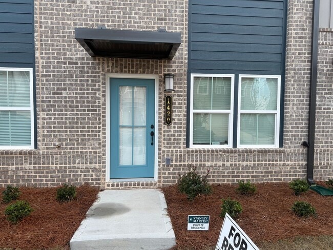 Building Photo - 1420 Creekside Cir NW