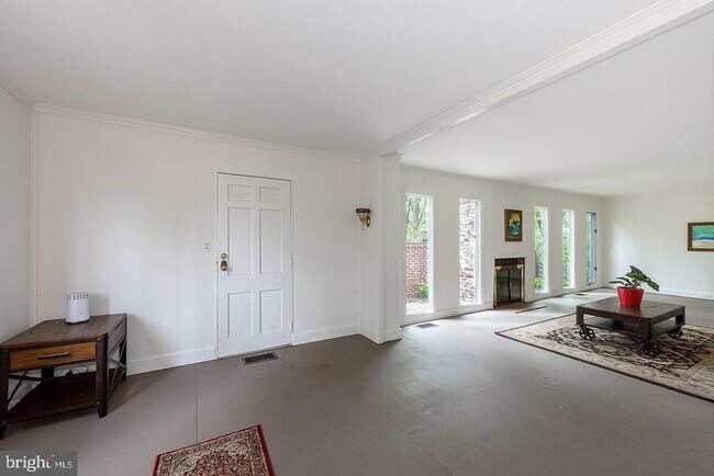 Photo - 9120 Levelle Dr Casa