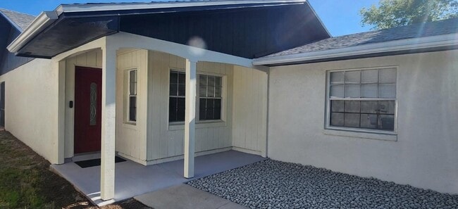 Photo - 10519 Wyndcliff Dr