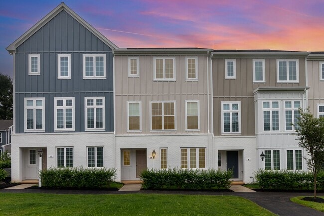 Photo - 10 Seover Wy