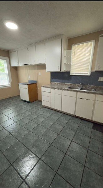 Photo - 19703 Keating St