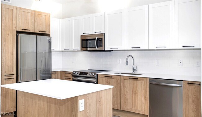 Photo - 22980 Vista Edera Cir Unit 2-214