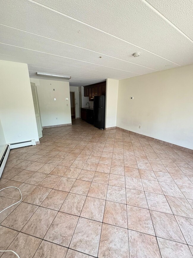 Photo - APTS in Everett, Malden, Chelsea & Boston