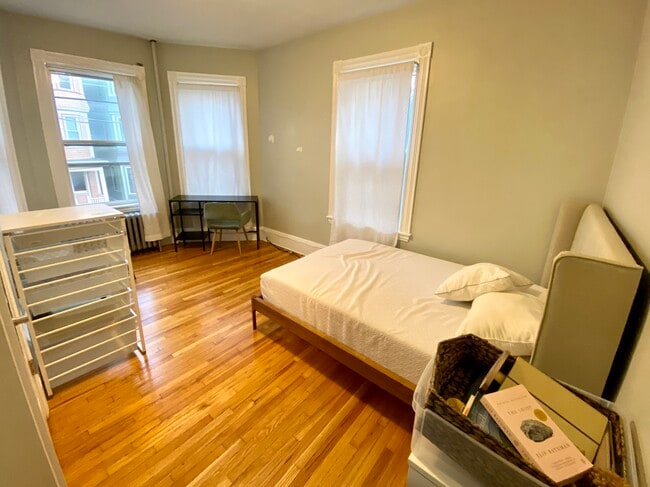 Photo - 3 Oswald St Unit 2