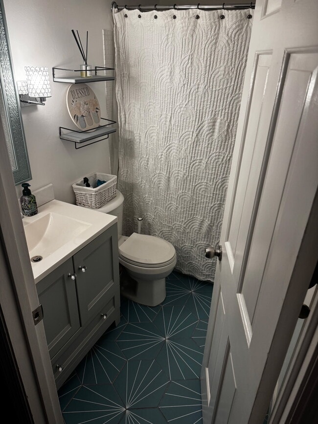 9760 Bunker Hill Ln Unit 77