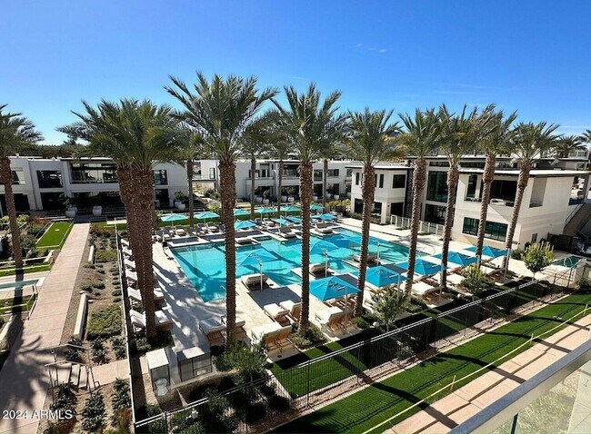 Building Photo - 6587 N Palmeraie Blvd Unit 1042 Rental