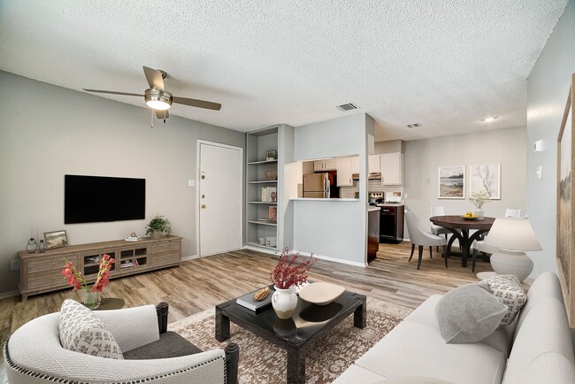 Peaks at Live Oak - Peaks at Live Oak Apartments