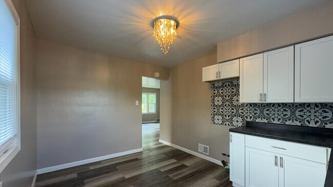 Photo - 5908 N 37th St Apartment