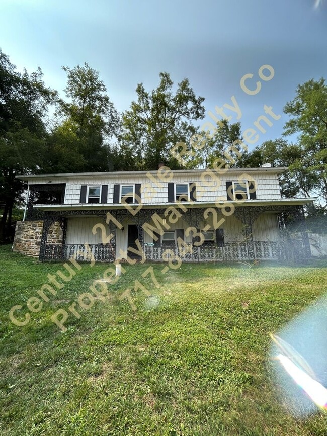 Building Photo - 2 Bedroom home in South Eastern School District with a Large Yard