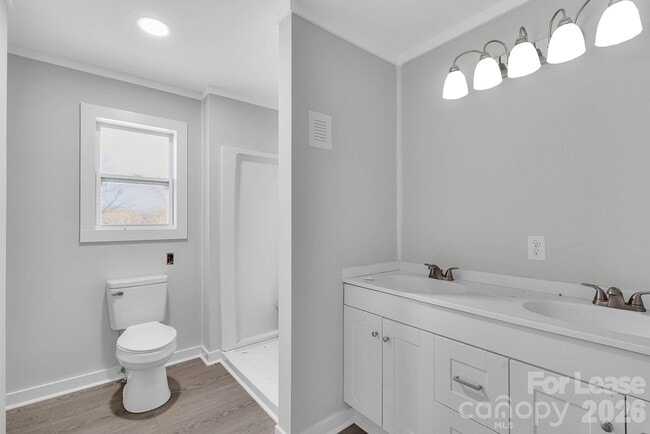 Photo - 2765 Long Cir