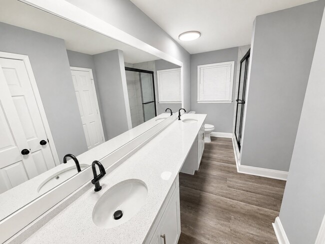 4491 Buckingham Cir Unit 1