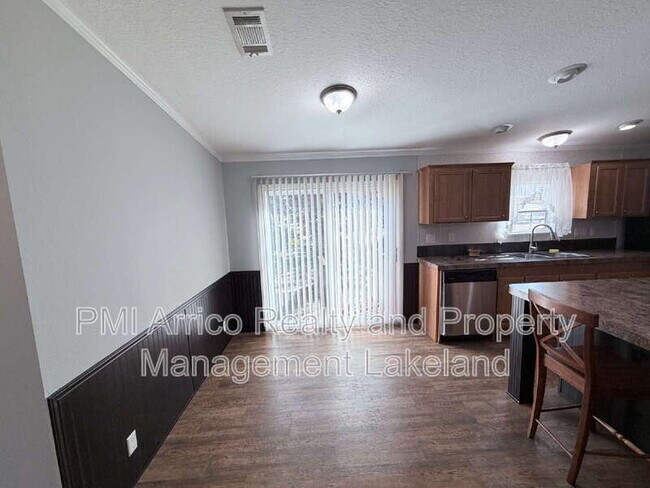 Photo - 2974 Hickory Rd