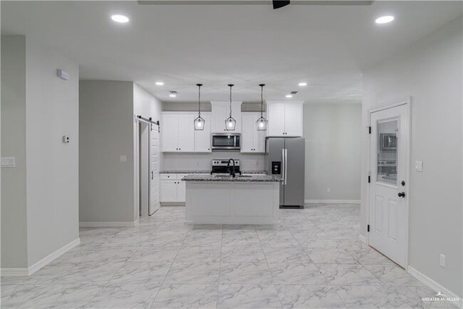 Photo - 5604 N Crown Point