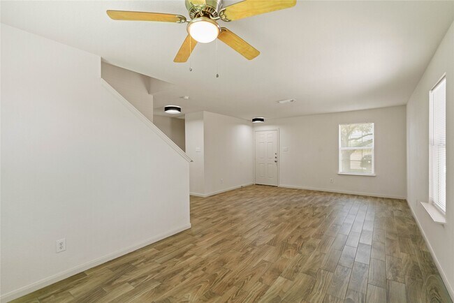 Photo - 6942 Shining Sumac Ave