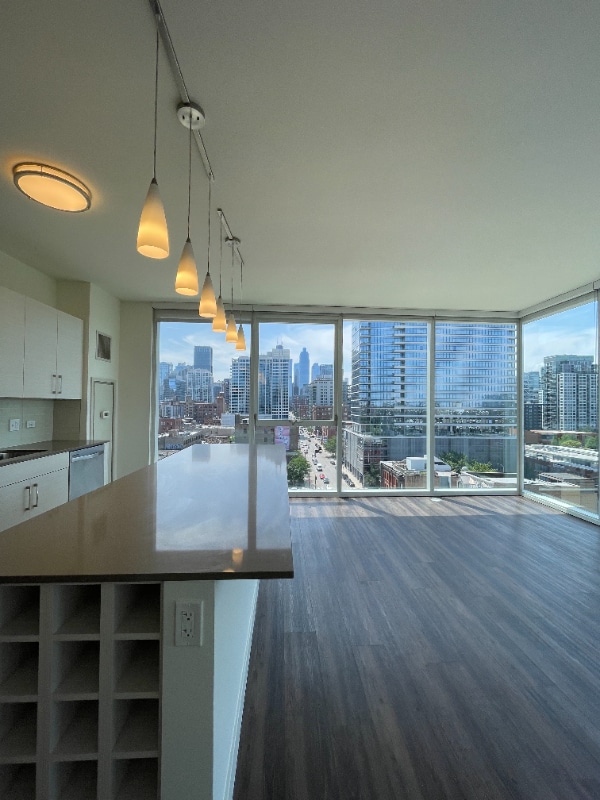 Photo - 905 N Orleans St