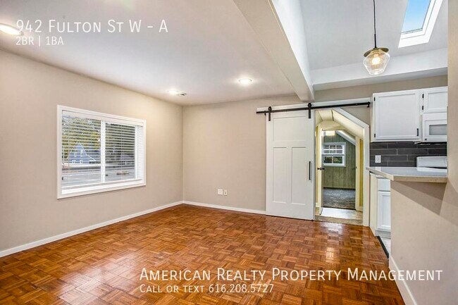 Photo - 942 Fulton St W Unit A