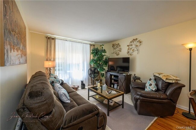 Photo - 5 Sadore Ln Unit 5S