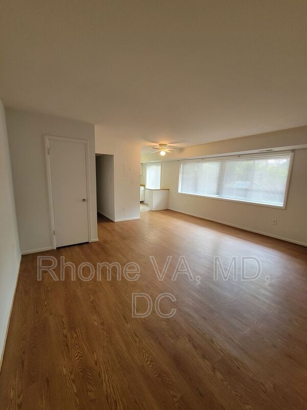 3220 S 28th St Unit 204