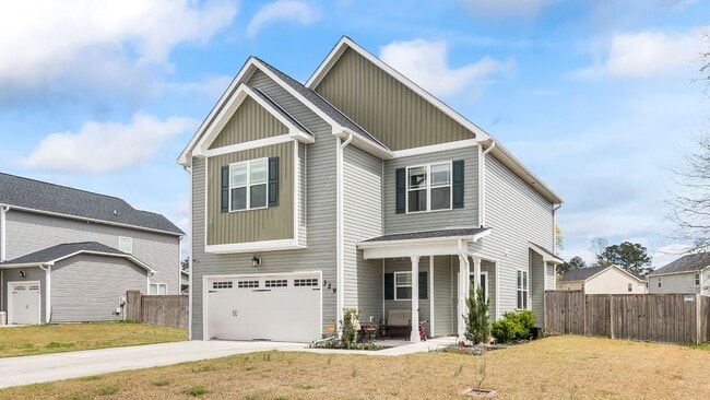 Photo - 4-Bedroom Hunter's Creek Gem