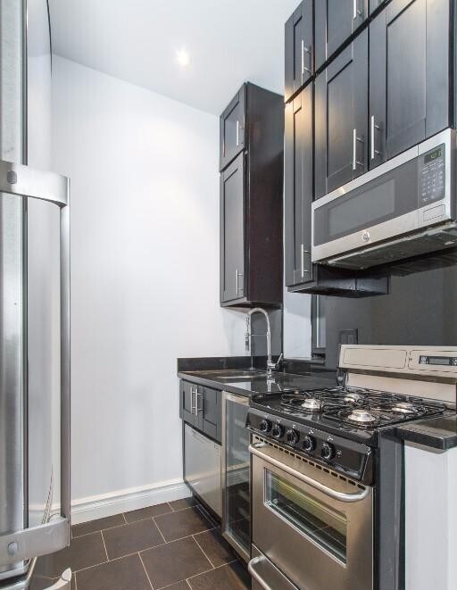 Photo - 722 10th Ave Unit 4A