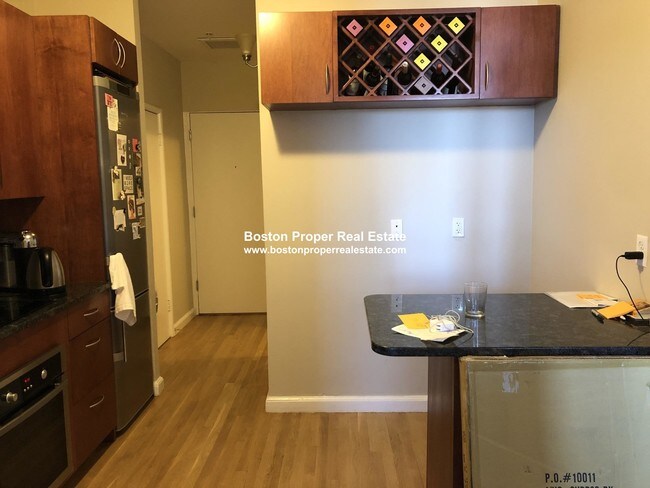 Photo - 483 Beacon St Unit PH7