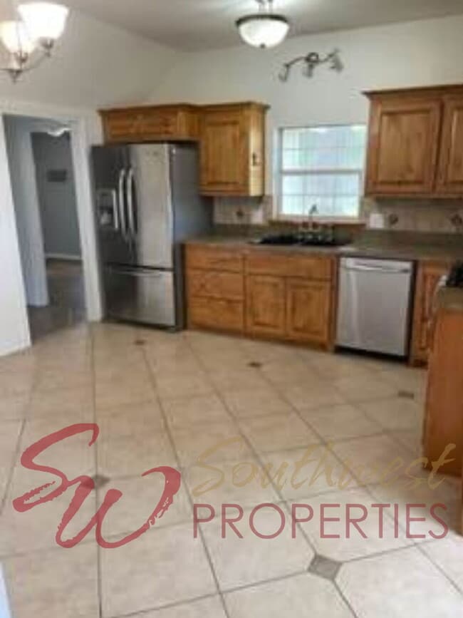 Photo - Good looking 3 bedroom 2 bath with huge yard!