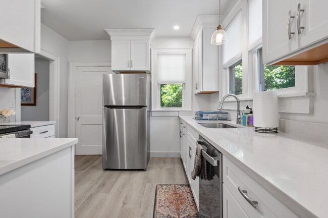 Photo - 21 Holden St