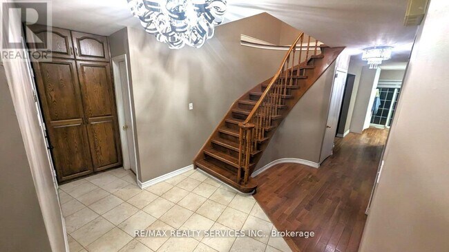 Photo - 57 Atkins Cir