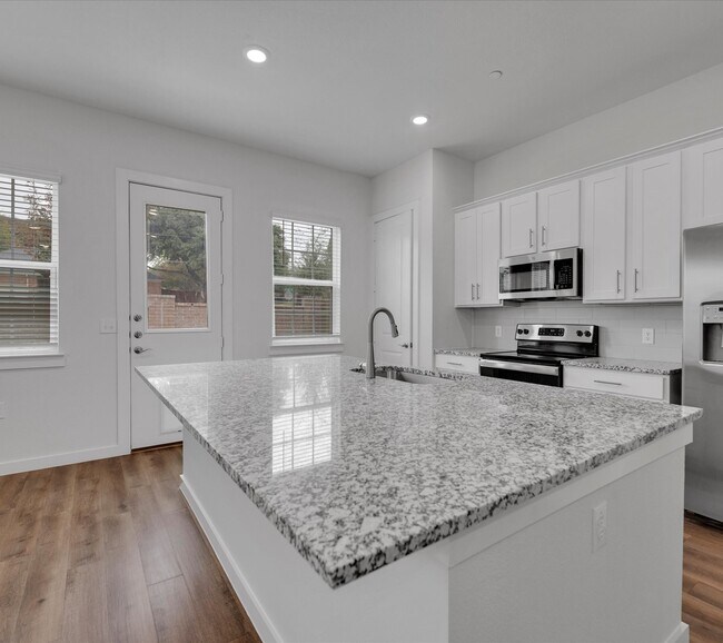 Photo - 2709 Rockhill Rd