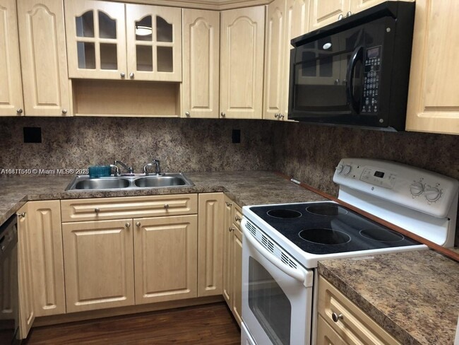 Photo - 19558 NW 55th Circle Pl Townhome