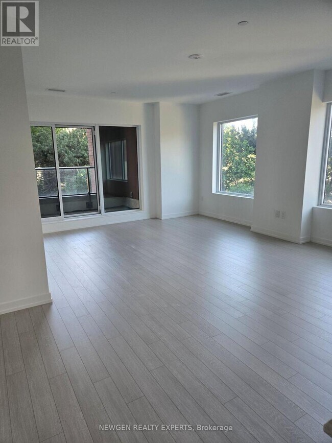 Photo - 4010 Eglinton Ave W Unit 414