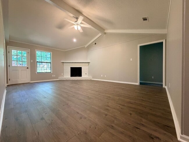 Photo - Buy or Lease!