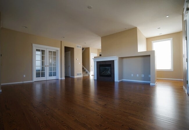 Photo - 10536 Unity Pkwy