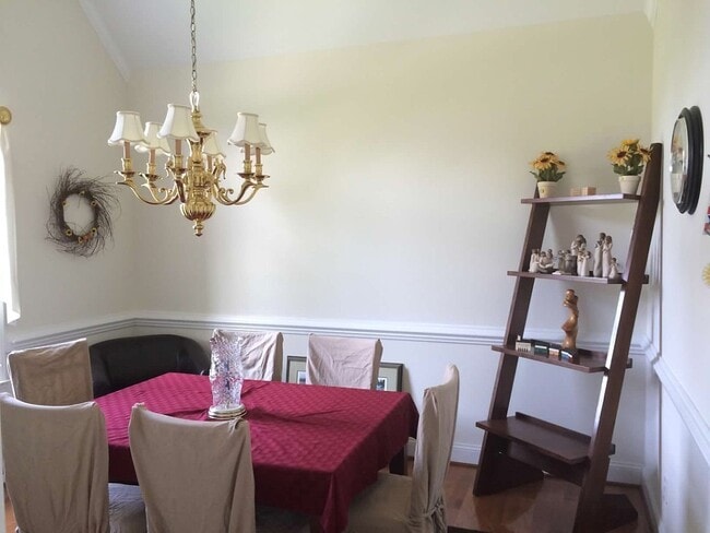 Photo - 4 Bedroom Rental with Saltwater Pool in Taberna