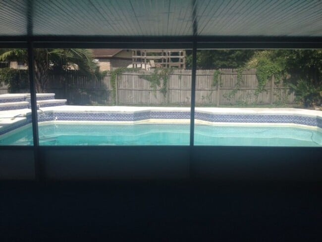 Photo - Charming 3-bedroom, 2-bath single-family home for rent