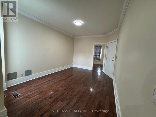 Photo - 30 Endean Ave