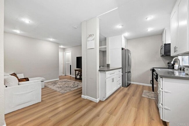 Photo - 3140 Midway Dr Unit A107